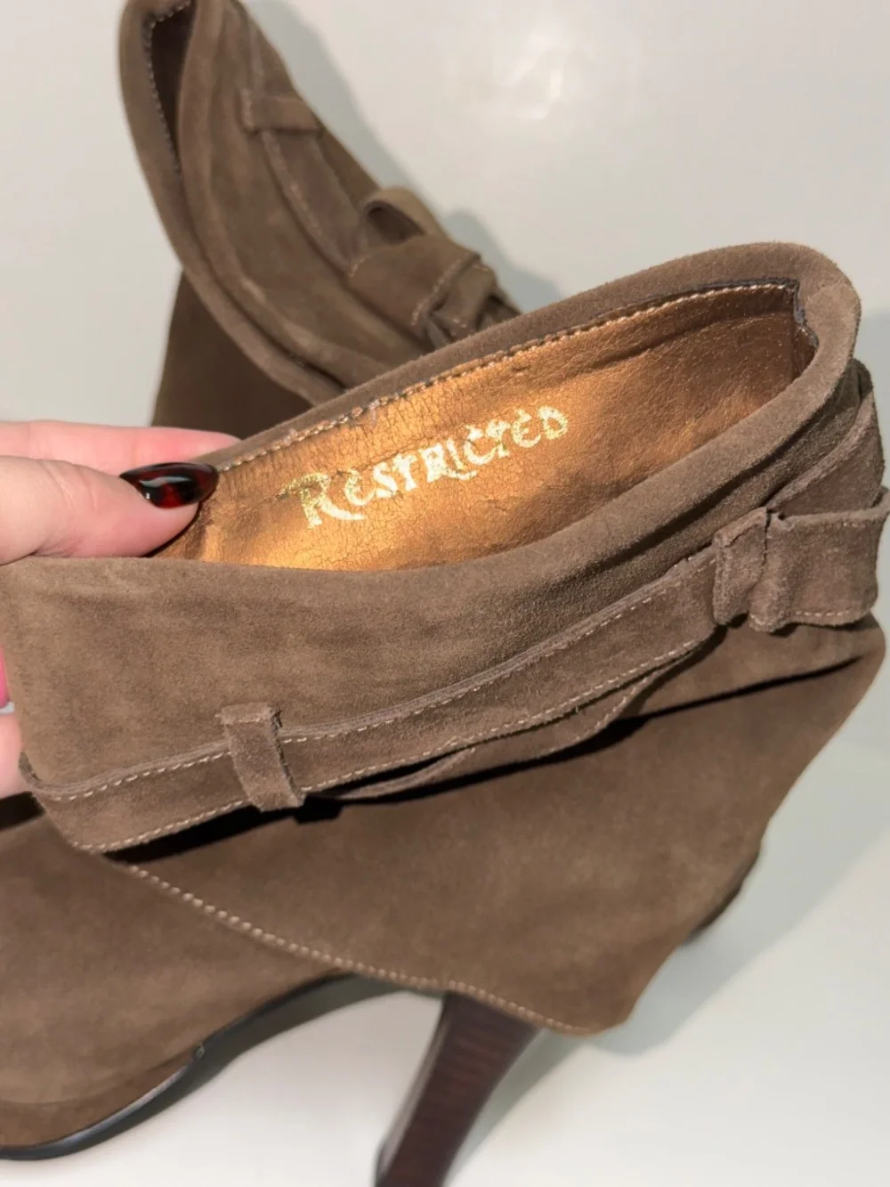 Vintage Brown Y2K Boots